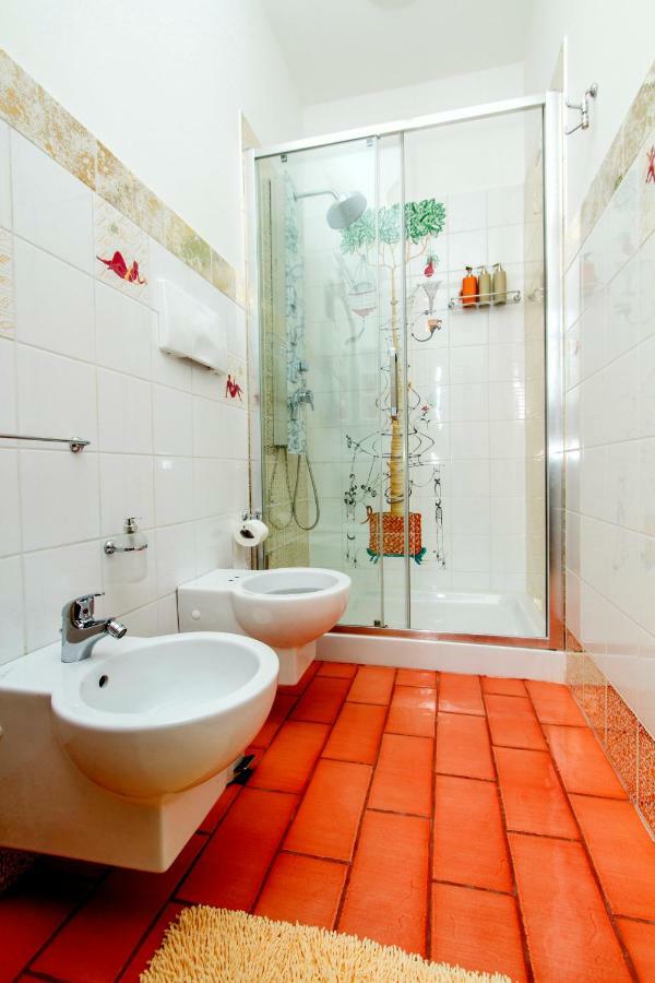 B&B Antico Cortile Mailand Exterior foto